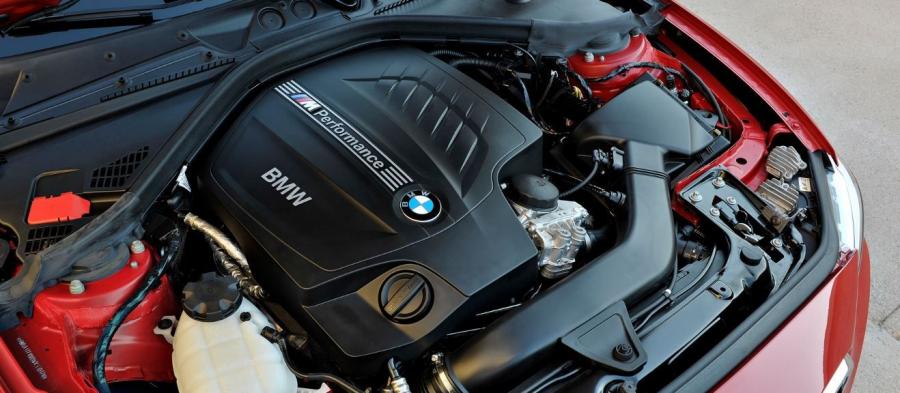  BMW M235i xDrive Coupe 2014 года  (фото 4 из 6)